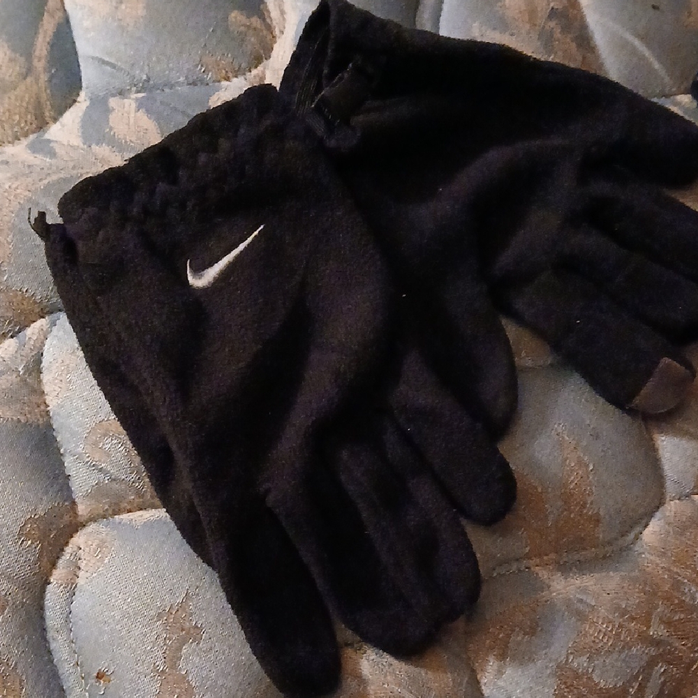 Nike Black Fleece Men's Gloves
